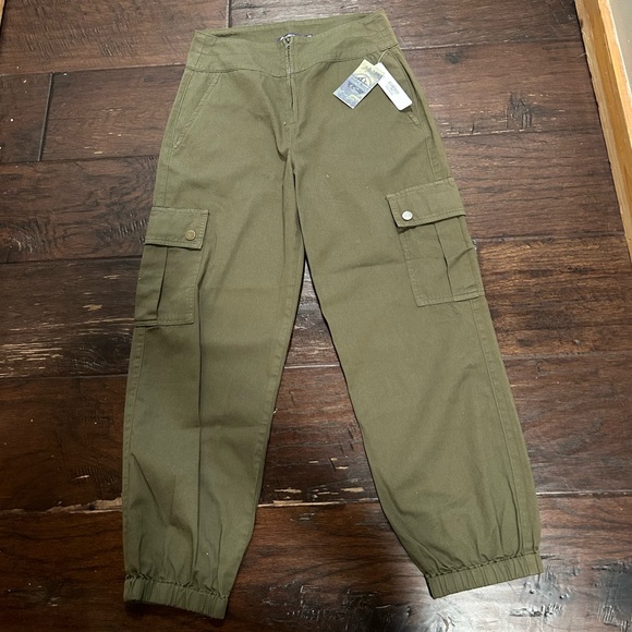 Tractrblu November rose cargo joggers - Picture 1 of 6